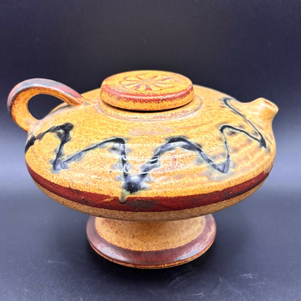 Vintage Oil Lamp Holy Land Souvenir Collectible 5.5” by 3.5”